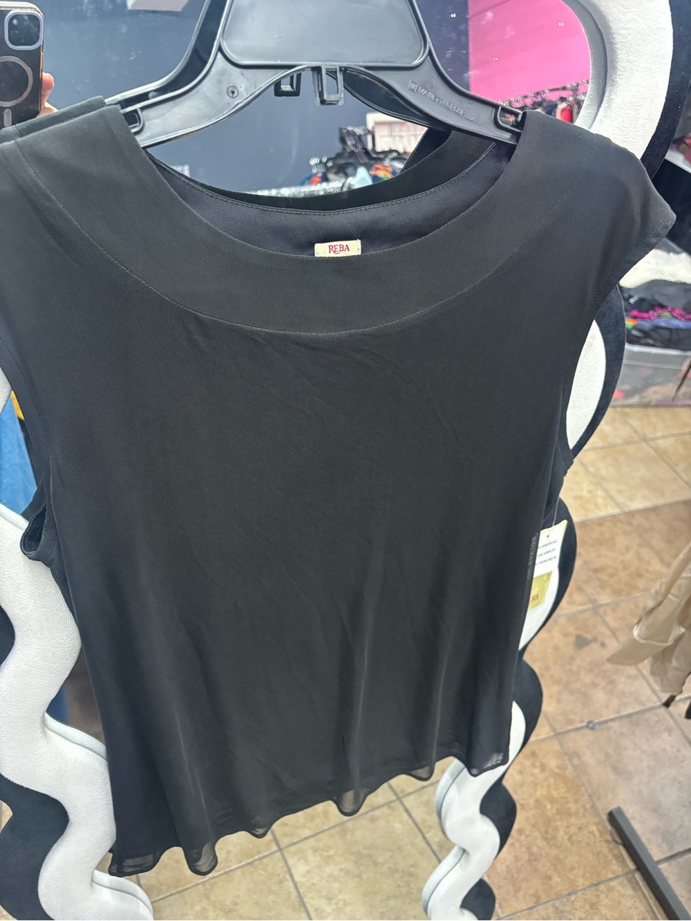 REBA,Black Sleeveless Scoop Neck Tank Top